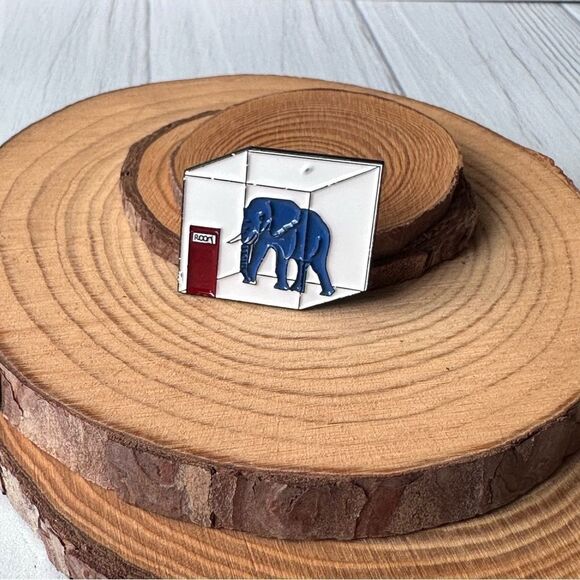 Elephant in the Room Funny Enamel Pin/ Brooch - Picture 2 of 6